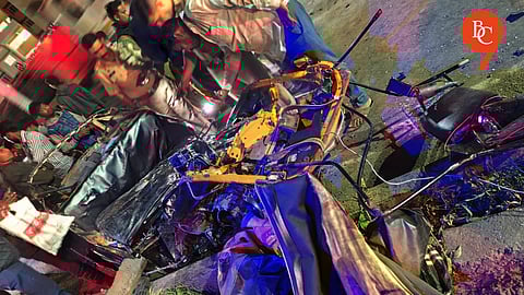 Auto-Rickshaw Driver Rescued After Accident on Bavdhan–Warje Highway in Pune