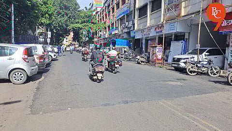 Narayang Peth: While damaged roads remain unrepaired elsewhere, good roads like the one near Tilak Wada on Kelkar Road are being ruined by poor resurfacing.