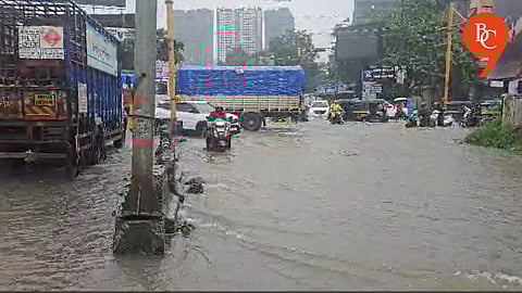 Heavy Rain Batters Maharashtra: Mumbai Flooded, Pune and Coastal Districts on Alert
