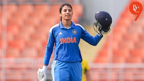 Smriti Mandhana celebrates hitting a century, IND W vs AUS W, 2nd ODI