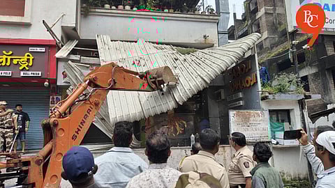 Massive Anti-Encroachment Drive Clears 70,000 Sq. Ft. in Pune