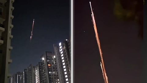 Blazing Light Streak Seen Over Delhi-NCR Sky; Meteor Shower or Satellite Debris? Mystery Lingers | Watch