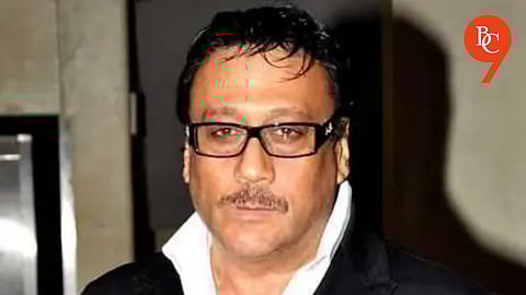 Actor Jackie Shroff Expresses Frustration with Paparazzi at Pankaj Dheer's Memorial