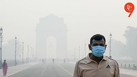 Delhi Mandates 50% Work-From-Home for All Firms or Face Fines Amid Air Pollution Crisis