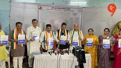 Congress Presented ‘Pune First’ Charter Ahead of Municipal Elections