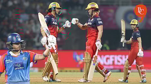 Mandhana’s 96 pushes RCB’s unbeaten run as DC slump to the bottom