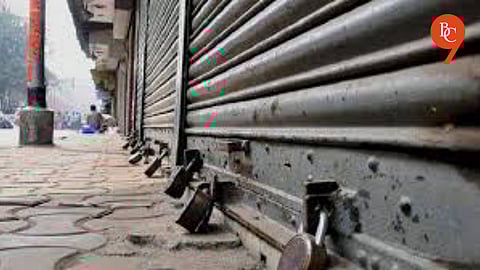 City Markets Shut, Streets Fall Silent as Pune Pays Tribute to Ajit Pawar