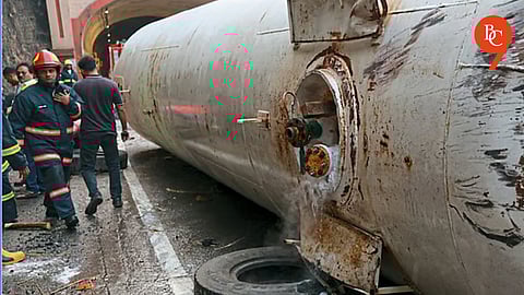 Shortage of Technical Equipment and Skilled Manpower Delays Expressway Gas Tanker Clearance by 32 Hours