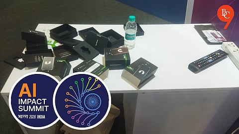 AI Impact Summit 2026: Bengaluru Founder Claims AI Wearable Displayed at Delhi Meet Was Stolen