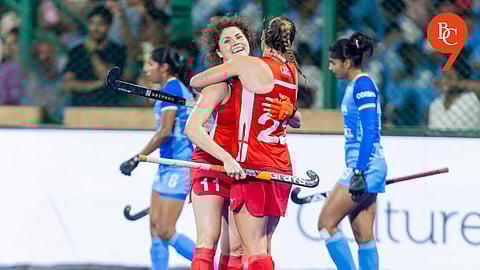 Clinical England silence Hyderabad as India’s profligacy costs final gold