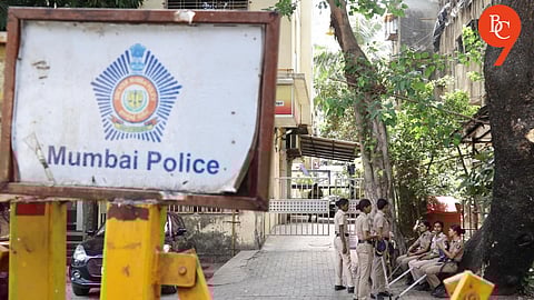 Mumbai Man Allegedly Plots Wife's Murder for ₹6.7 Lakh to Pursue Affair