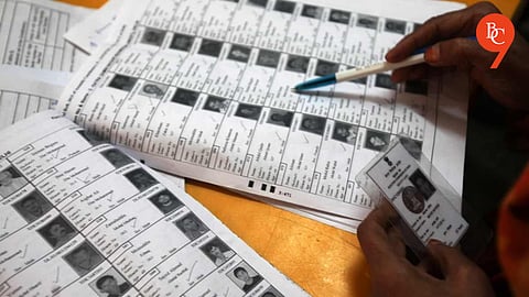 Pune: Delay in Electoral Roll Revision Work; Teacher and Clerk Booked
