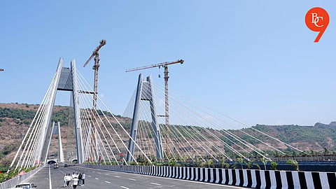 MSRDC to Take Action Against Vehicles Halting on Missing Link for Selfie and Shoot 