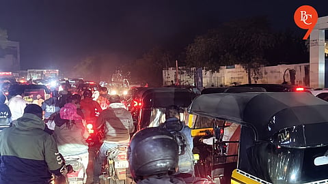 Pune Traffic Grinds to a Halt as Rain Exposes Civic Failures, Commuters Left Stranded