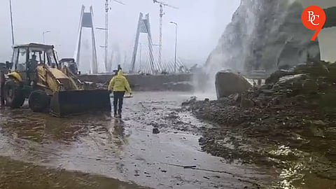 Mumbai-Pune Expressway: Missing Link Reopens Towards Pune, Mumbai-Bound Traffic Still Diverted After Landslide