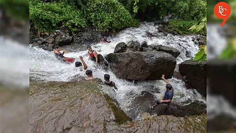 Tourists Swept Away in Seconds as Sudden Surge Turns Palghar Waterfall Visit Tragic