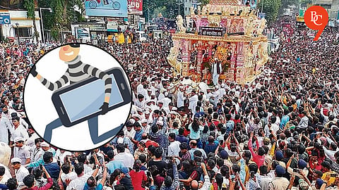 Pune Police Arrest 11 for Stealing Mobile Phones During Ganesh Visarjan Procession