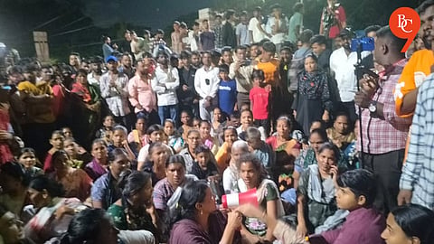 Pune: Civic Contract Worker Arrested for Sexually Assaulting 12-Year-Old Girl; Residents Stage Roadblock