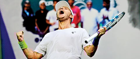 Duckworth seals comeback win