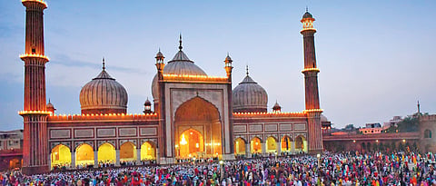 Pune couple moves SC, demands right to pray with men in mosque