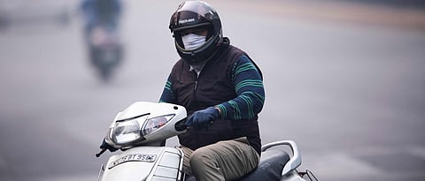 Delhi Air Pollution levels drop marginally due to wind, but air quality remains in 'severe quality'