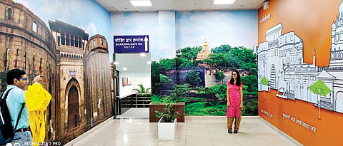 Now, take a photo at airport’s selfie point