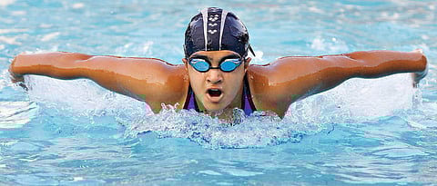 Karnataka and Maharashtra edge to edge at the end of Day 1