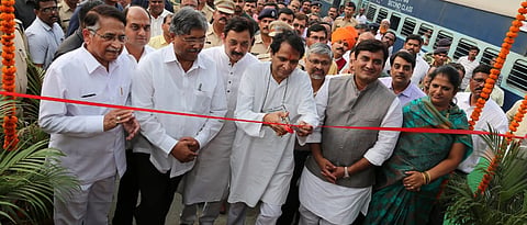 Prabhu inaugurates passenger amenities at Kolhapur rly stn