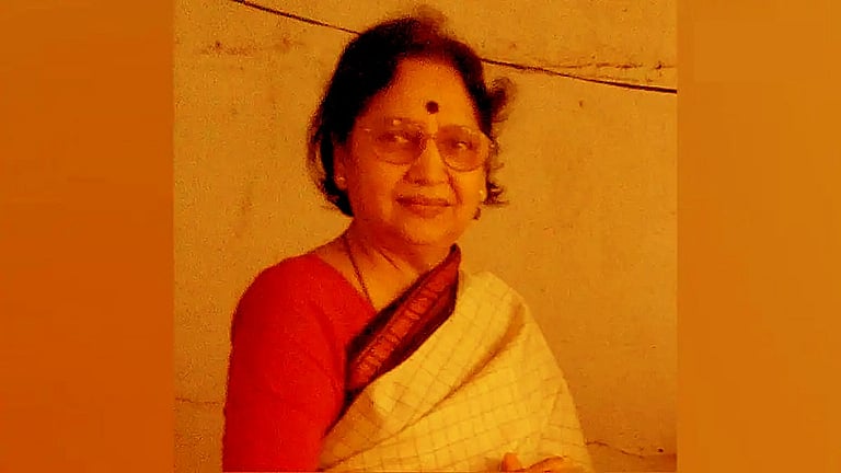 Prominent Marathi Author and Professor Dr. Veena Dev Passes Away at 75 ...