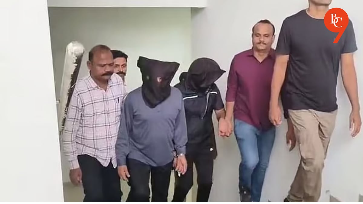Pune Police Seek Hagawanes' Custody, Warje Police Eyes Chavan