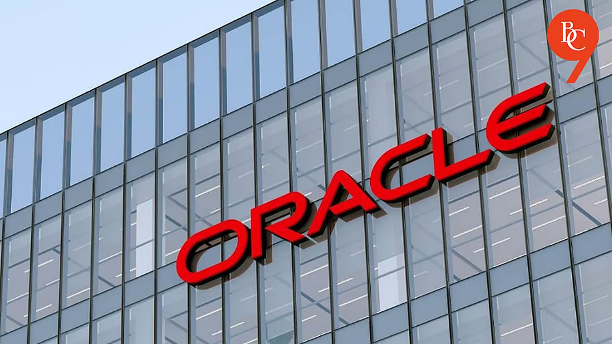 Oracle Cuts Thousands of Jobs Amid AI Investment and Stock Decline