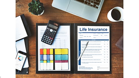 Term vs Life Insurance: What Should You Choose in 2025?