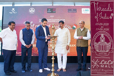 &nbsp;Minister of Karnataka for Textiles Sri Rudrappa Lamani Inaugurates 'Threads of India' at Lulu Mall Bengaluru