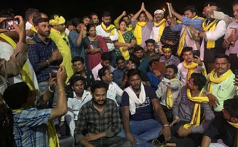 मध्य प्रदेश: जयस आदिवासी संगठन स्वतंत्र रूप से लड़ेगी विधानसभा का चुनाव, इन मुद्दों पर सरकार को घेरेंगे आदिवासी नेता...
