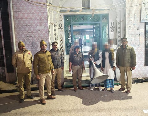 उत्तर प्रदेश: धार्मिक स्थलों से एक बार फिर लाउडस्पीकर उतारने की कवायद शुरू