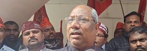 यूपी सरकार के कैबिनेट मंत्री संजय निषाद