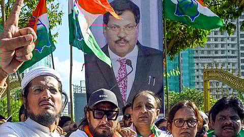 Mumbai: Congress MP Varsha Gaikwad, along with party leaders and supporters, stage a protest against the attempted attack on the Chief Justice of India, B.R. Gavai, in Mumbai on Tuesday, October 7, 2025. (Photo: IANS)