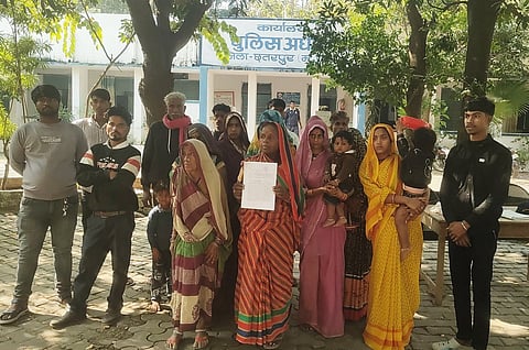 छतरपुर में महिला को बांधकर पीटा गया