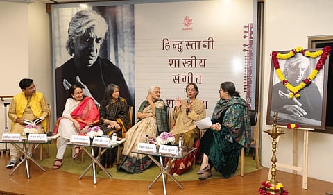 पंडित अमरनाथ के 'संगीत शब्दकोश' का लोकार्पण: रेखा भारद्वाज ने बाँधा समाँ