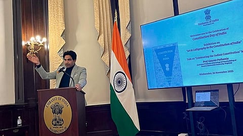 अमेरिका में भारतीय संविधान की 76वीं वर्षगांठ: "स्वतंत्रता, समानता और बंधुत्व फ्रांसीसी क्रांति से नहीं, बुद्ध की शिक्षाओं से लिए गए"