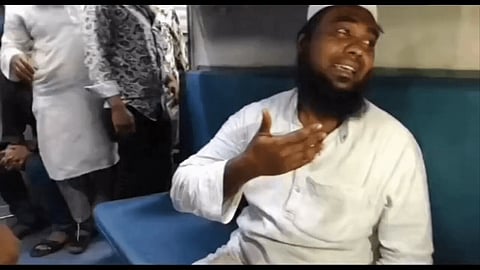 हैदराबाद ट्रेन में मुस्लिम युवक से मारपीट