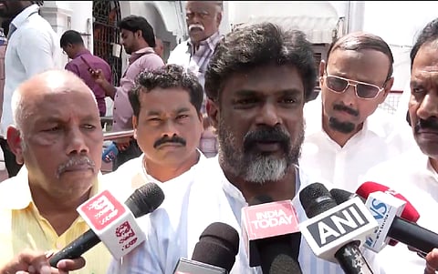  क्रिस्टोफ़र ने कहा, "मेरा फोकस पिछड़े तबकों, खासकर महिलाओं और दलितों, माइनॉरिटीज़, और पिछड़े वर्ग के समुदायों के मुद्दों पर होगा।"