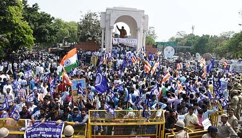 पूरे भारत में पहली बार इतना बड़ा और सफल भारत बंद आंदोलन रहा था, शोषित, वंचित, पीड़ित वर्ग का यह आंदोलन ऐतिहासिक रूप से सफल हुआ था।