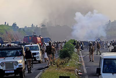 सितंबर 2020 में राजस्थान के डूंगरपुर में कांकरी डूंगरी पर आदिवासी युवाओं ने रीट 2018 शिक्षक भर्ती के 1167 रिक्त पदों को ST वर्ग से भरने की मांग को लेकर उग्र आंदोलन किया था। NH-8 पर हुए इस प्रदर्शन में हिंसा, आगजनी और तोड़फोड़ के बाद स्थिति भयावह हो गई थी।