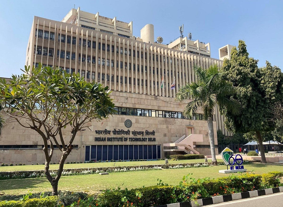 IIT Delhi Researchers Develop Novel Data Storage Material