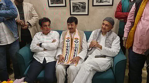 AAP Loses Seelampur MLA to Congress Ahead of Delhi Polls
