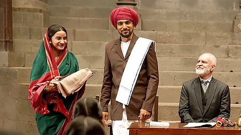 The film’s voiceover, which likely explained Phule’s theory of caste and his challenge to myths, was completely removed.