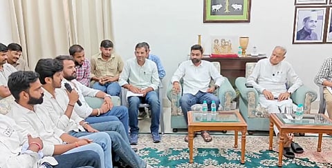 Gehlot with a delegation of All Rajasthan Student Union Election Struggle Committee at his Jaipur residence recently. 