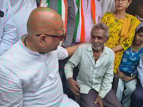 38-year-old Hariom was beaten to death on October 2 by villagers mistaking him for a thief amid rampant rumors of thefts and drone sightings in the Unchahar area.