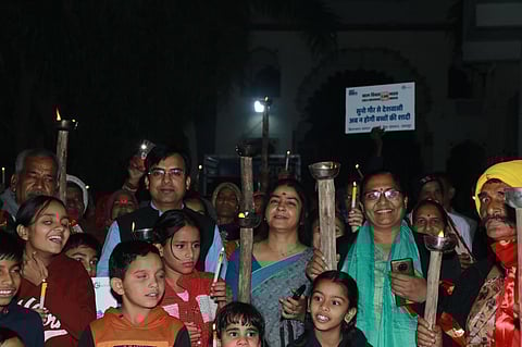 Hundreds of villagers, women, youth, and children gathered at Shri Yade Devi Temple grounds for a massive awareness and pledge event.
